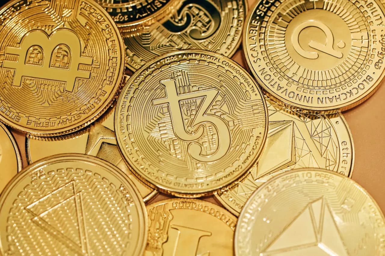 Kryptowaluty a bankowość przyszłości: Czy banki centralne zaczną wydawać własne cyfrowe waluty?