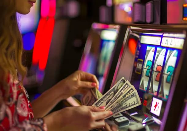 Jak odbierać powtarzające się bonusy w kasynach online